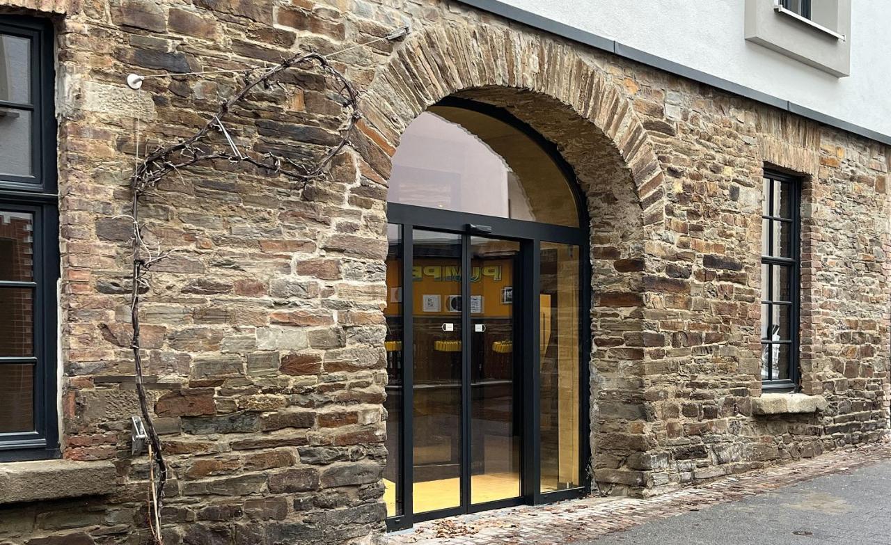 Boutiquehotel Burg Adenbach & Alter Weinbau Bad Neuenahr-Ahrweiler Buitenkant foto