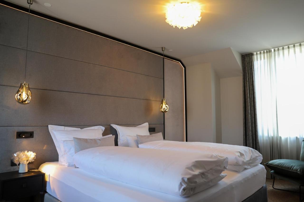 Boutiquehotel Burg Adenbach & Alter Weinbau Bad Neuenahr-Ahrweiler Buitenkant foto